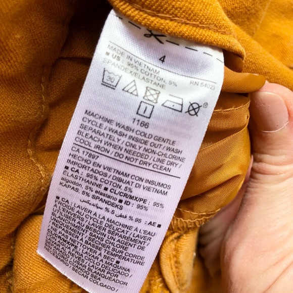 Old Navy Pixie Ankle Pants Women’s Size 4 Mustard Yellow Cropped - Picture 3 of 5